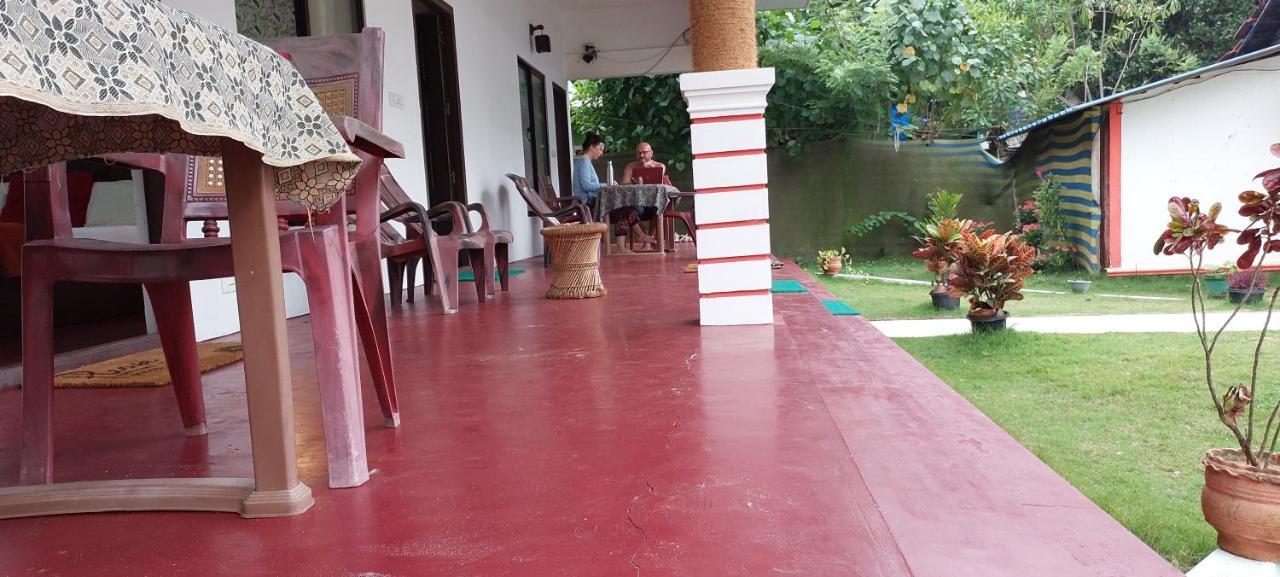 Marari Phoenix Beach Homestay Mararikulam Ngoại thất bức ảnh