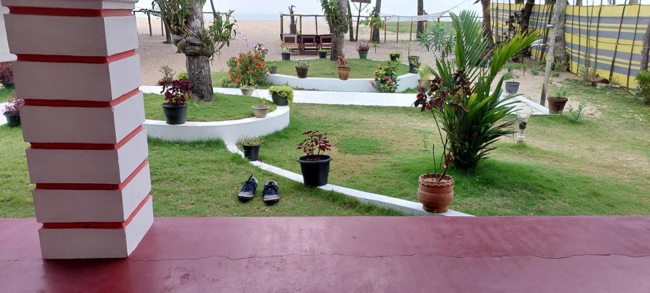 Marari Phoenix Beach Homestay Mararikulam Ngoại thất bức ảnh