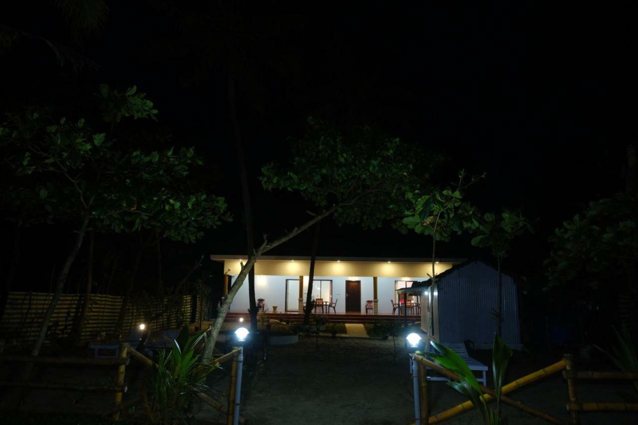 Marari Phoenix Beach Homestay Mararikulam Ngoại thất bức ảnh