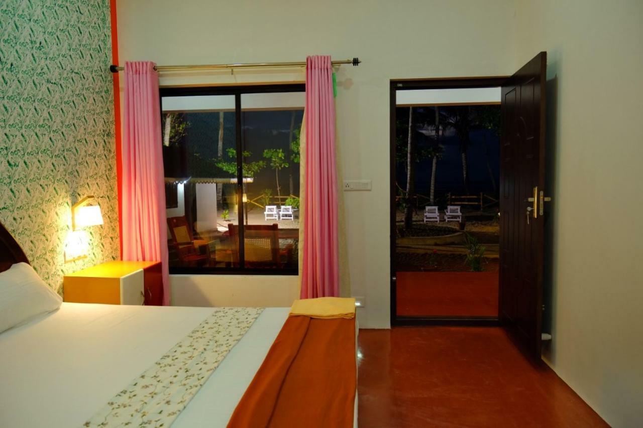 Marari Phoenix Beach Homestay Mararikulam Ngoại thất bức ảnh